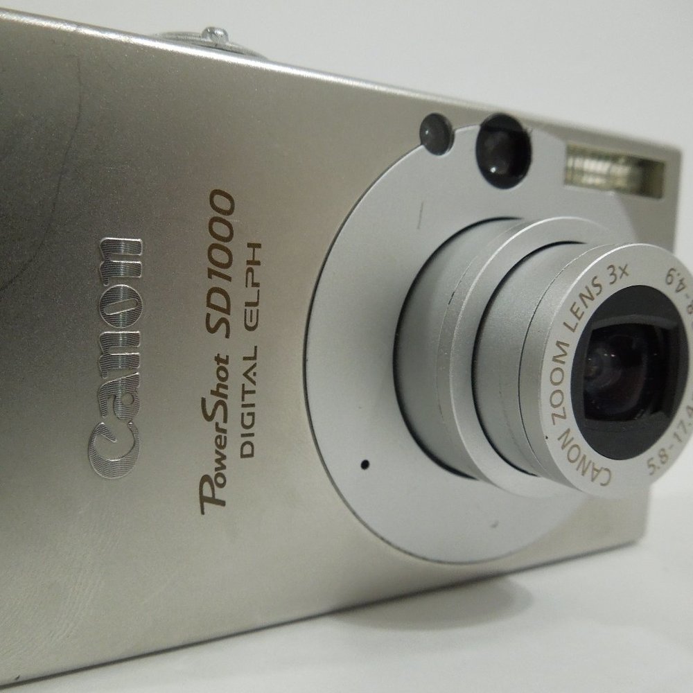 Canon PowerShot SD1000 7.1MP Digital Elph Camera with 3x Optical Zoom - Picture 8 of 8